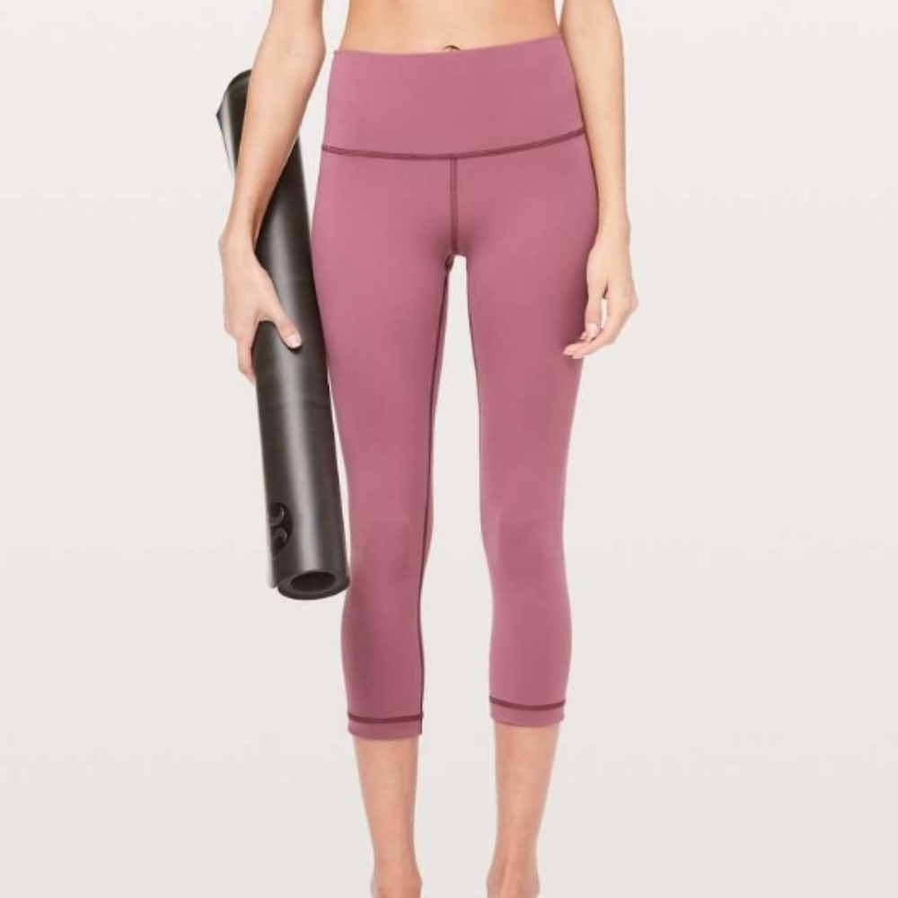 Lululemon Wunder Under Crop (High-Rise) *Full-On Luxtreme 21" Sz 8